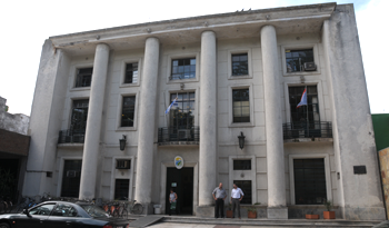 Fachada de la Intendencia de Canelones