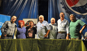 Presentación de la Escula de Carnaval Antonio Iglesias