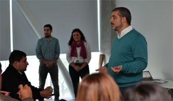 Fernando Traversa en taller de voluntarios