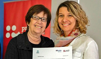 Marina Arsimendi en entrega de certificados de capacitación a técnicos Marina Arsimendi en entrega de certificados de capacitación a técnicos