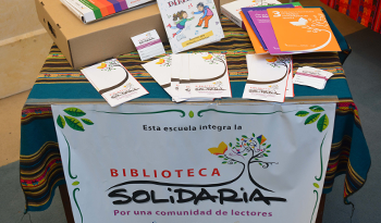 Presentación de biblioteca solidaria