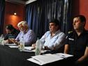 Ministro Eduardo Bonomi en Canelones, con representantes de la sociedad civil