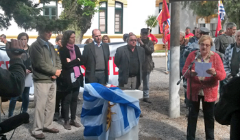 Homenaje a Luis Batalla en la plaza frente al batallón de Infantería Mecanizada N°10 de Treinta y Tres