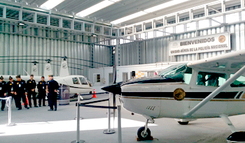 Aviones y helicópteros para la policía