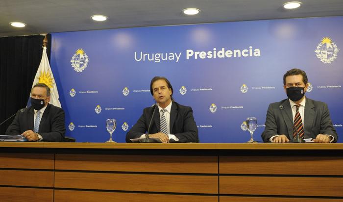 Álvaro Delgado, Luis Lacalle Pou y Rodrigo Ferrés