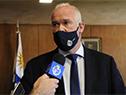 Entrevista a Juan José Olaizola sobre el desguace y retiro de seis barcos del arroyo Las Vacas en Carmelo