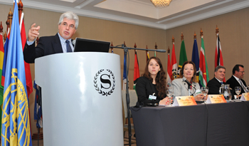 El ministro Tabaré Aguerre resalta los controles que ofrece la producción alimentaria uruguaya