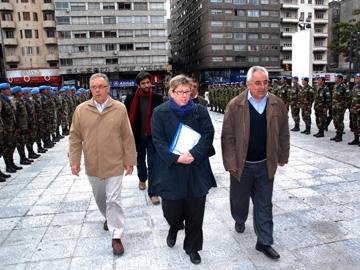 Autoridades arribando al lugar del evento