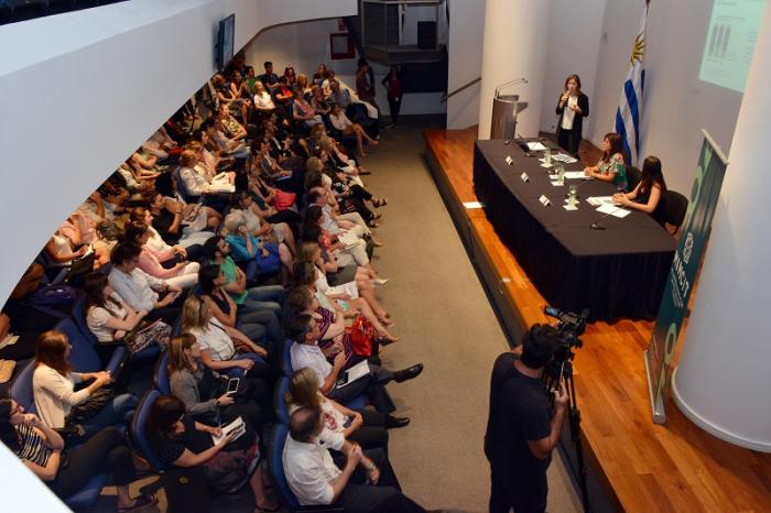 Presentación del informe en la Torre Ejecutiva