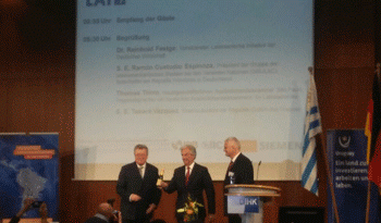 El presidente Tabaré Vázquez en Lateinamerika-Konferenz de Berlìn