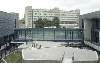 Vista exterior del nuevo hospital del Banco de Seguros del Estado