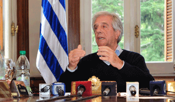 Presidente Vázquez en Conferencia de Prensa