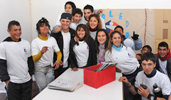 Jóvenes que concurren a un centro Cecap