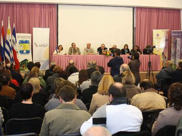 Lanzamiento del Campus Regional de Educación Tecnológica Centro en la ciudad de Durazno