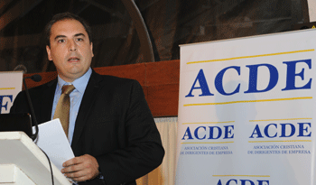 Pablo Ferreri diserta en Foro Económico de ACDE