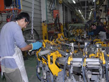 Personas trabajando en industria