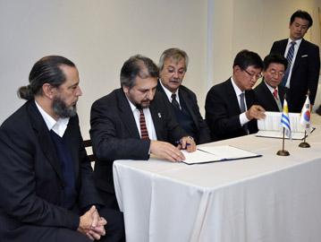 Firma del acuerdo
