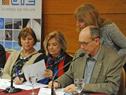UTE transfiere 100.000 dólares al Ministerio de Vivienda para compra de 800 calefones a familias del Plan Juntos UTE transfiere 100.000 dólares al Ministerio de Vivienda para compra de 800 calefones a familias del Plan Juntos