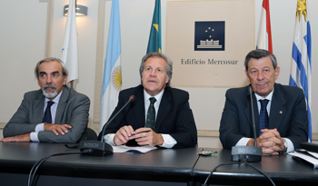 Ministro de Relaciones Exteriores, Luis Almagro