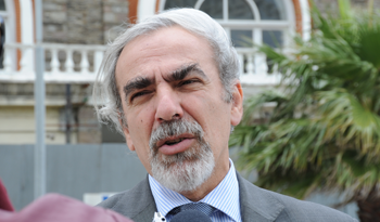 Ministro interino de Relaciones Exteriores, Luis Porto