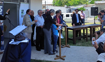 Ceremonia de entrega de llaves del complejo habitacional Paso La Carreta, en San José.