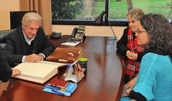 Tabaré Vázquez, Patricia Ayala y María Auxiliadora Delgado