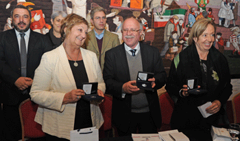 Presentación de moneda conmemorativa