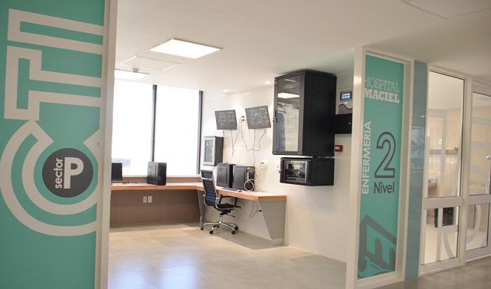 Hospital Maciel habilitó 12 nuevas camas de cuidados intensivos