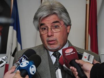 Tabaré Aguerre, ministro de Ganadería, Agricultura y Pesca