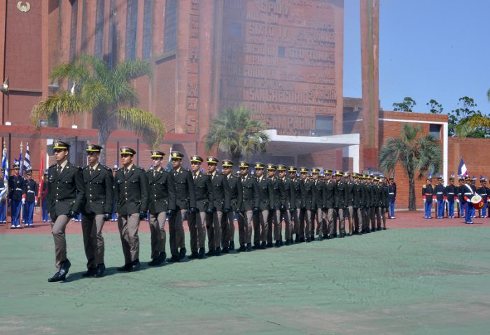 Nuevos alféreces del Ejército Nacional