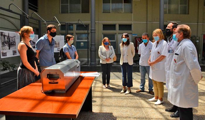 Autoridades de Hospital Español y Facultad de Ingeniería