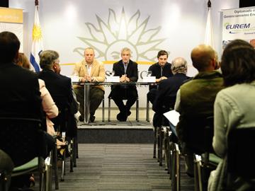 Director de Energía, Ramón Méndez, en evento en la sala de prensa de la Torre Ejecutiva
