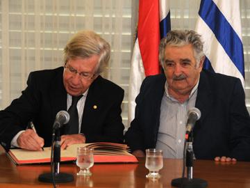 Mujica y Astori