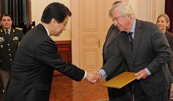 Vicepresidente Danilo Astori en entrega de cartas credenciales Vicepresidente Danilo Astori en entrega de cartas credenciales