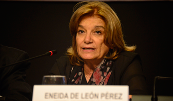 Eneida de León