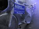 BROU y el artista Juan Muzzi donaron 220 bicicletas a Presidencia de la República