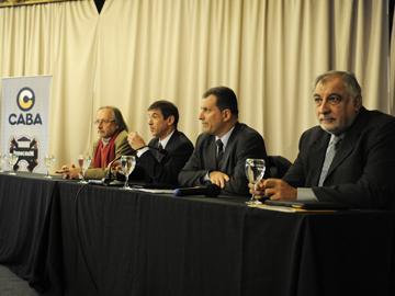 Autoridades presentaron plan de sensibilización ante consumo abusivo de alcohol