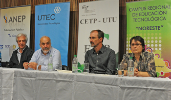Presidente Vázquez en presentación del Polo de Educación binacional