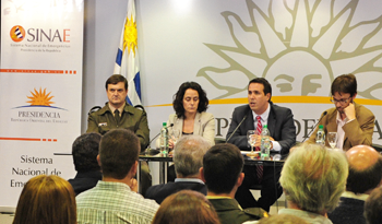 Autoridades en presentación de coordinación de protocolo de emergencia