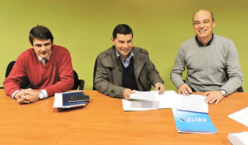 Firma de convenios para implementación de aulas móviles de Inefop Firma de convenios para implementación de aulas móviles de Inefop