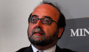 Ministro de Trabajo y Seguridad Social, Nelson Loustaunau Ministro de Trabajo y Seguridad Social, Nelson Loustaunau