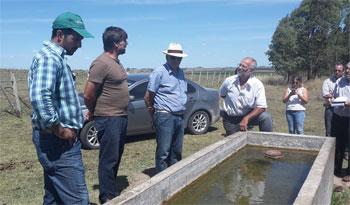 Enzo Benech en visita a establecimiento de Durazno Enzo Benech en visita a establecimiento de Durazno