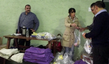 Entrega de ropa en centros penitenciaros