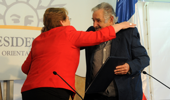 Presidente de la República, José Mujica y su par chilena, Michelle Bachelet