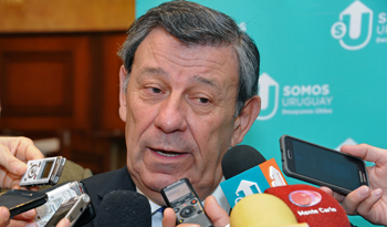 Ministro de Relaciones Exteriores, Rodolfo Nin Novoa