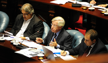 Ministro Danilo Astori en Comisión General del Senado Ministro Danilo Astori en Comisión General del Senado