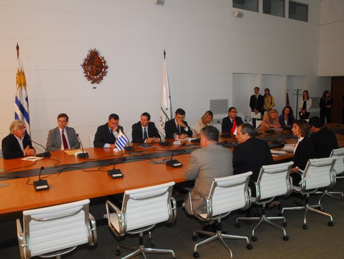 Mesa de autoridades