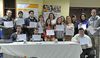 Egresados del curso de sistemas de reservas para la industria turística Sabre y Amadeus