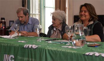 José Olascuaga, Lucía Topolansky y Jacqueline Gómez