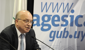 Director ejecutivo de Agesic, José Clastornik